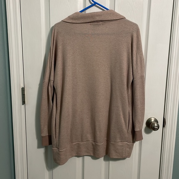 Brand: Sugar high, Size: Small, Color: Oatmeal - Picture 2 of 4